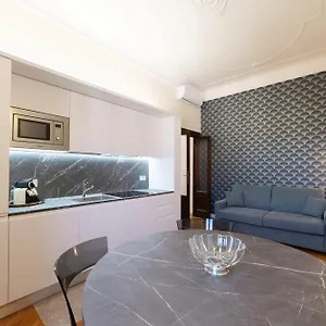  Appartamento Casa Bella 16 - 8 Min To Metro, 15 Min To Lin Airport, Area Italia