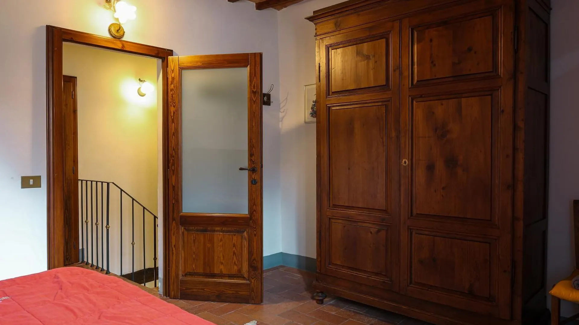 Casa vacanze PULCINELLA appartamento tipico centro storico Montepulciano Stazione